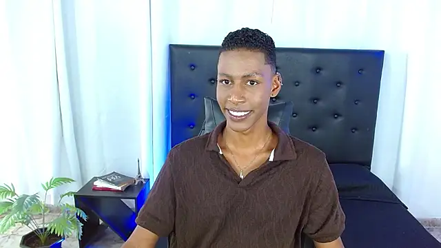 Snapshot of maiki18_ chatting on 03.06.26 maiki18 online show from 03.06.26