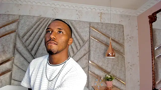 Snapshot of JamesParck chatting on 01.16.25 JamesParck online show from 01.16.25