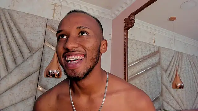 Snapshot of JamesParck chatting on 03.06.25 JamesParck online show from 03.06.25