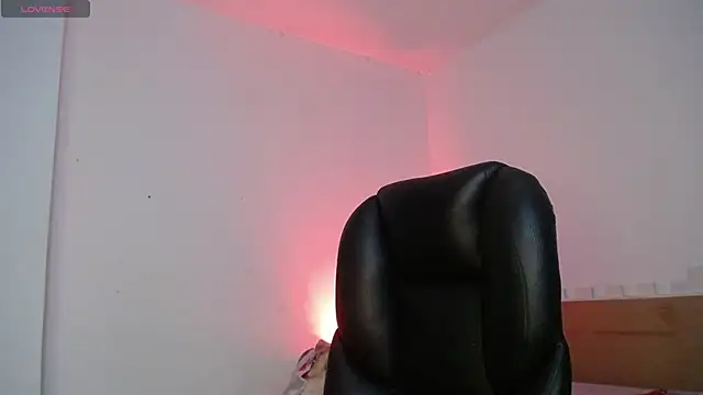 keelly richaardson1 online show from 01.17.25