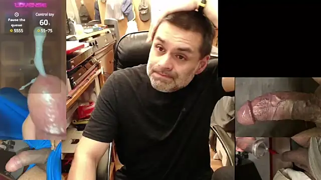 Snapshot of ClampMaster chatting on 03.16.25 ClampMaster online show from 03.16.25