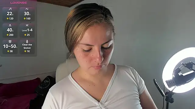 Snapshot of brandy_sweet_ chatting on 02.09.25 brandy sweet  online show from 02.09.25