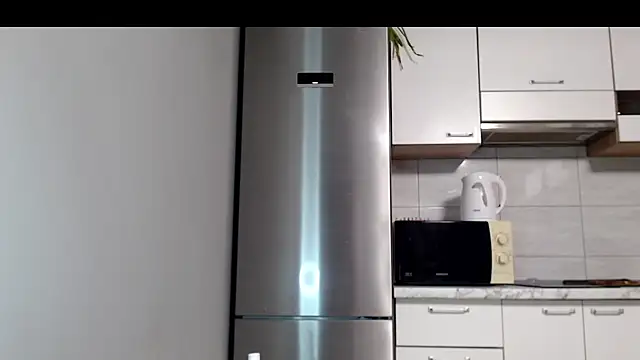Snapshot of SierraSky_ chatting on 07.21.26 SierraSky online show from 07.21.26