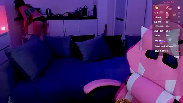 tenderdreams online show from 11.25.25