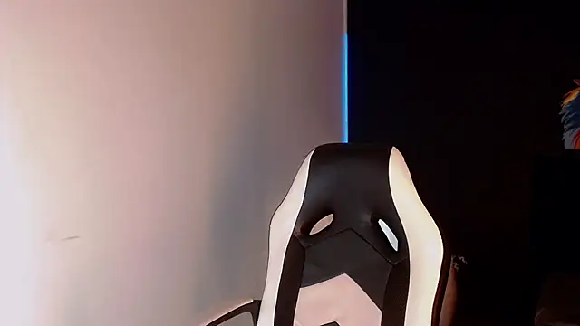 AdharaaMoon online show from 01.18.25