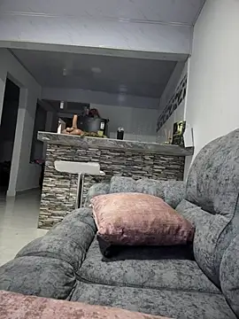 Sarahballiston  online show from 03.21.26