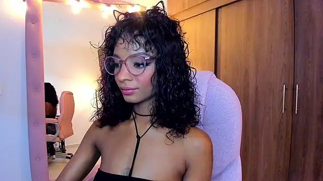 Snapshot of alikahouston4 chatting on 02.08.26 alikahouston4 online show from 02.08.26