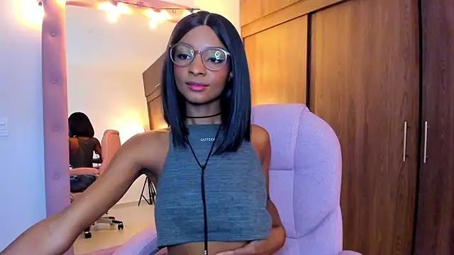 Snapshot of alikahouston4 chatting on 02.23.26 alikahouston4 online show from 02.23.26