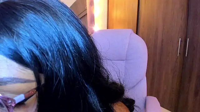 Snapshot of alikahouston4 chatting on 03.05.26 alikahouston4 online show from 03.05.26