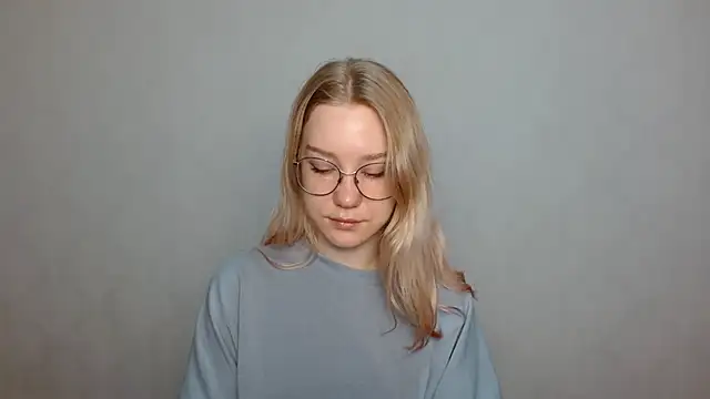 cindi hot online show from 01.31.25