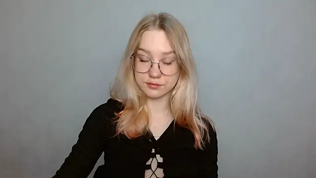 cindi hot online show from 02.06.25