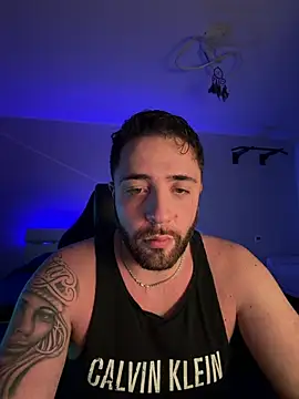 Snapshot of 1ninefellababy chatting on 01.14.26 1ninefellababy online show from 01.14.26