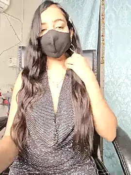 Parinaaz18 online show from 12.19.25