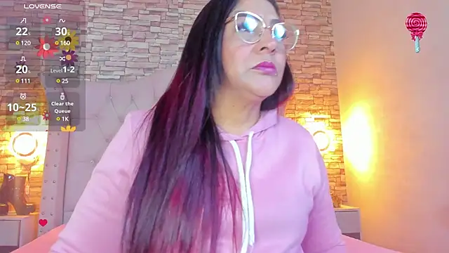 Snapshot of Gina_Myers chatting on 02.15.25 Gina Myers online show from 02.15.25