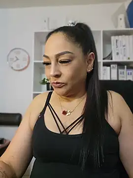 Gina Myers online show from 06.18.26