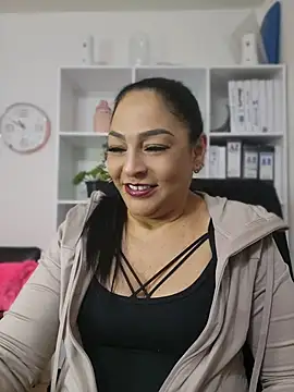 Gina Myers online show from 06.25.26