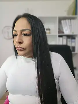 Gina Myers online show from 08.04.26