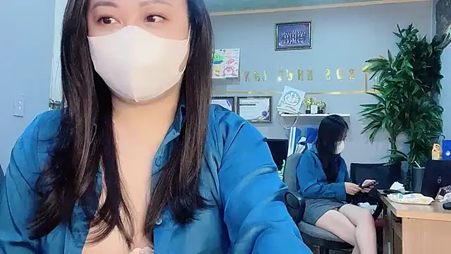 Bamboo Swetie online show from 12.22.24