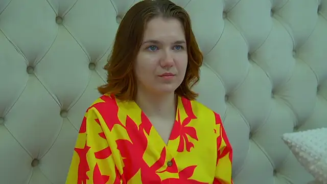 Snapshot of LessySmith chatting on 02.23.26 LessySmith online show from 02.23.26