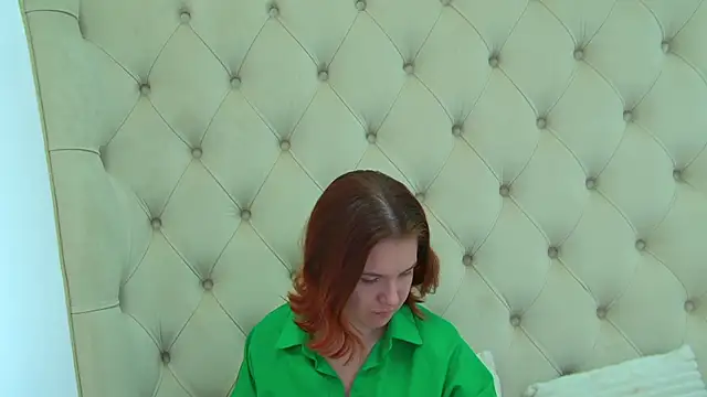 Snapshot of LessySmith chatting on 03.02.26 LessySmith online show from 03.02.26