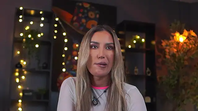 Evelyn Evyyy online show from 01.17.26