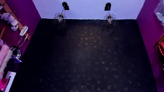 Alexa Slave online show from 11.08.25