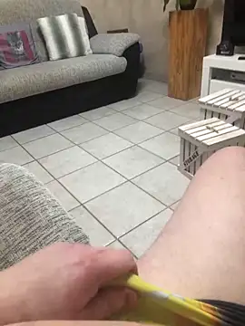 smalldick0510 online show from 01.20.25