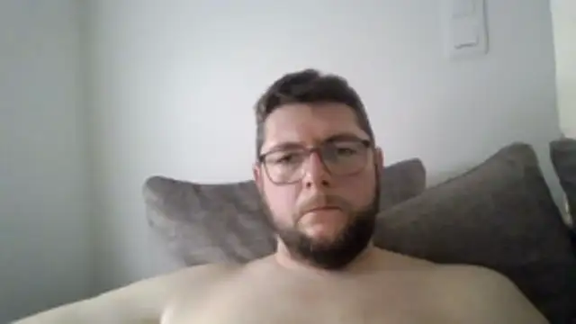 smalldick0510 online show from 11.03.25