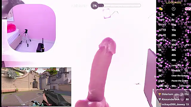 Trianna   online show from 02.28.25