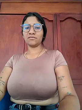 Snapshot of Sofythom1 chatting on 03.07.26 Sofythom1 online show from 03.07.26