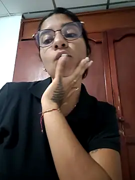 Snapshot of Sofythom1 chatting on 03.21.26 Sofythom1 online show from 03.21.26