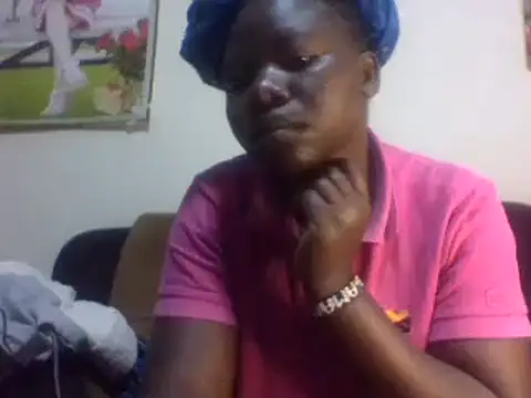 Snapshot of crazy_baby00 chatting on 01.15.25 crazy baby00 online show from 01.15.25