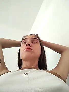 KateDer7 online show from 03.20.25