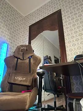 Snapshot of BlackM00n8 chatting on 01.14.25 BlackM00n8 online show from 01.14.25