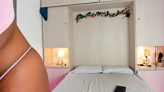 KendallRosse1 online show from 06.17.26