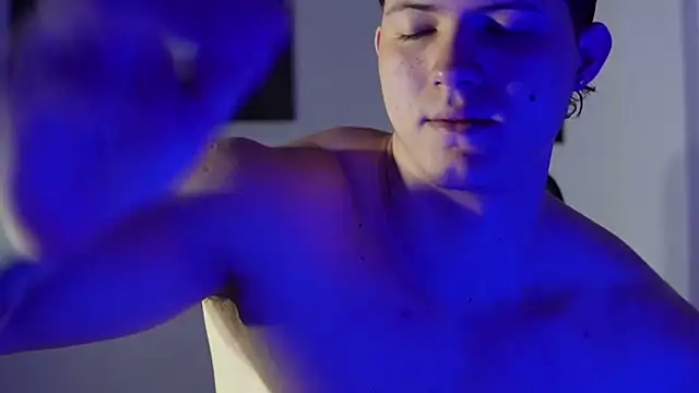 Hazzan Velez online show from 12.17.25