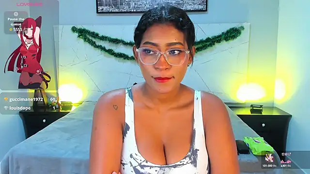 LAYLATAYLOR  online show from 12.18.24