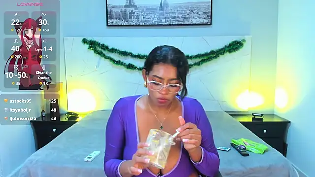 LAYLATAYLOR  online show from 12.27.24