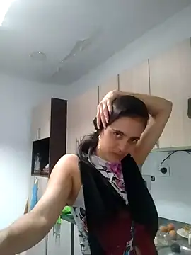 Snapshot of Fiery-Angel chatting on 12.31.24 Fiery-Angel online show from 12.31.24