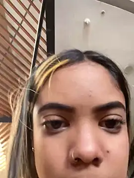 NAUGHTY LITTLE 18 online show from 01.09.25