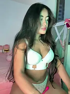 ArianaRouss online show from 03.13.25