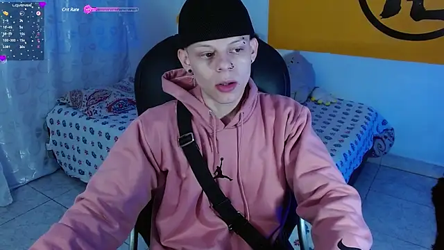 Snapshot of Matthew_Boy_ chatting on 12.29.24 Matthew Boy  online show from 12.29.24