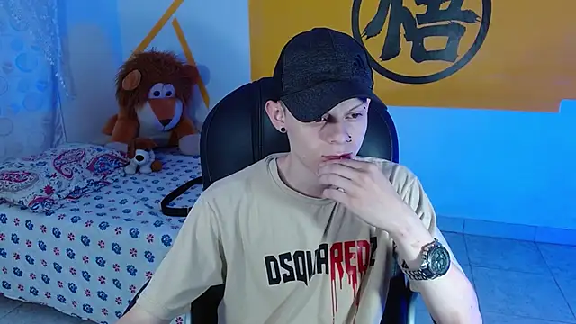 Snapshot of Matthew_Boy_ chatting on 01.07.25 Matthew Boy  online show from 01.07.25