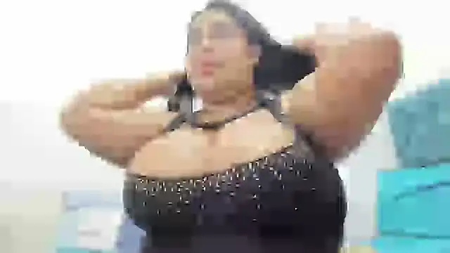Snapshot of Keisy_boony chatting on 06.15.26 Keisy boony online show from 06.15.26