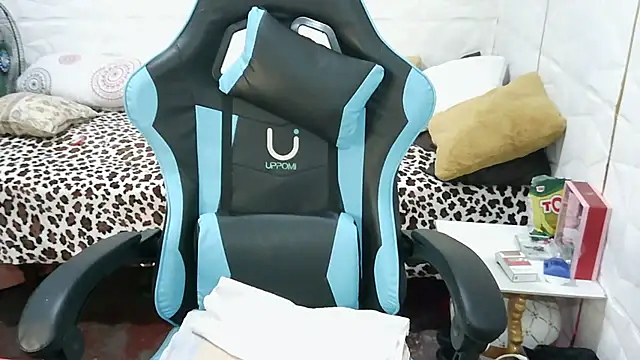 Snapshot of Mendoza_Amaranata chatting on 01.02.25 Mendoza Amaranata online show from 01.02.25