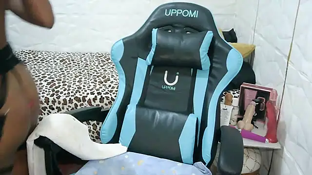 Snapshot of Mendoza_Amaranata chatting on 01.11.25 Mendoza Amaranata online show from 01.11.25