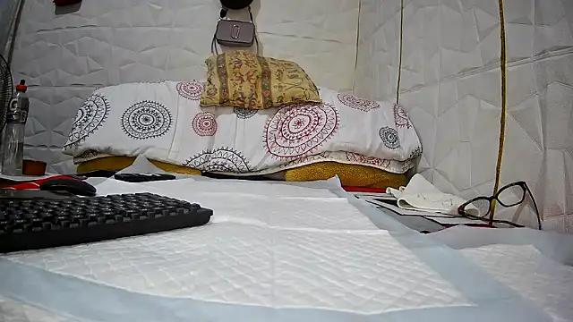 Snapshot of Mendoza_Amaranata chatting on 09.14.25 Mendoza Amaranata online show from 09.14.25