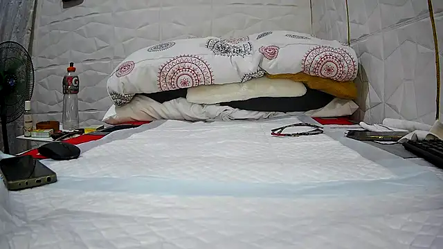 Snapshot of Mendoza_Amaranata chatting on 09.14.25 Mendoza Amaranata online show from 09.14.25