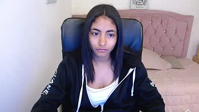 shaneelle online show from 03.14.25