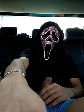 Snapshot of Alfrendino44 chatting on 12.17.25 Alfrendino44 online show from 12.17.25